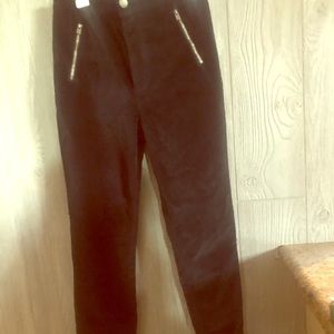 HOLLISTER BLACK VELVET PANTS- ULTRA HIGH